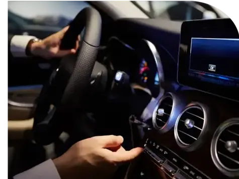 chauffeur privé à Montval sur Loir - image 2